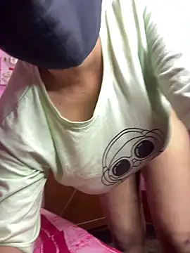 Priyajaanbaby online show from 05/20/26, 08:00