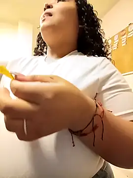 KITY HILL online show from 04/19/26, 11:07