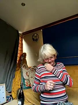 ladyboatlady online show from 11/23/25, 03:22