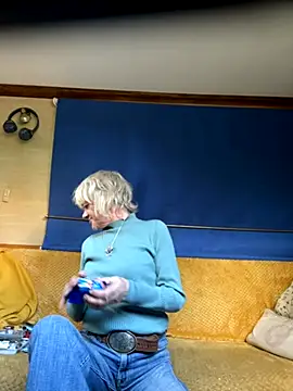 ladyboatlady online show from 10/25/25, 02:39