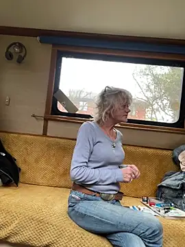 ladyboatlady online show from 11/11/25, 03:18