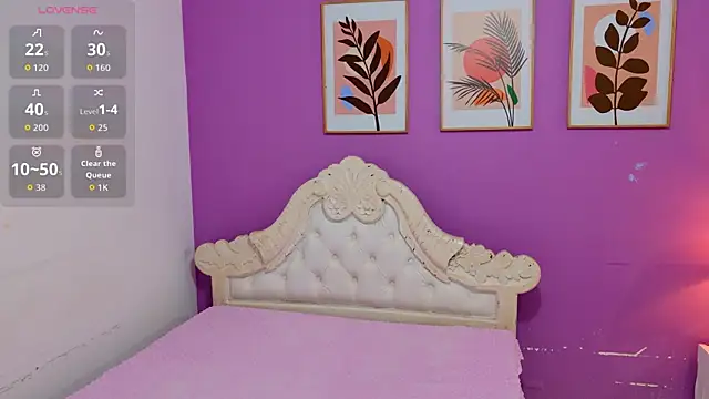 SamantaKane online show from 04/14/26, 03:55