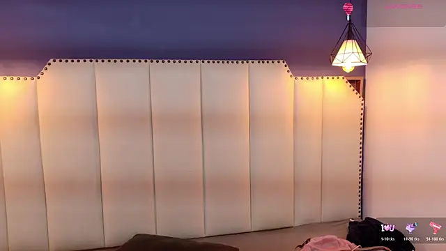 SamantaKane online show from 01/08/26, 04:29