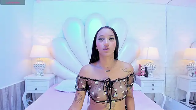 SamantaKane online show from 11/28/25, 03:50