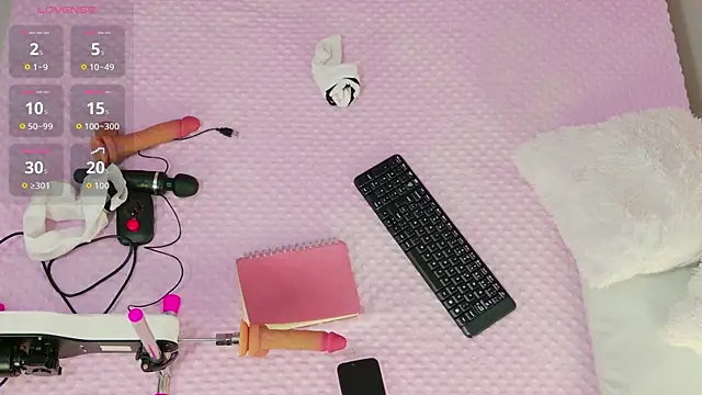 SamantaKane online show from 04/16/26, 04:02