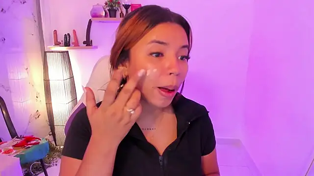 scarlett enjoy1 online show from 11/01/25, 03:39