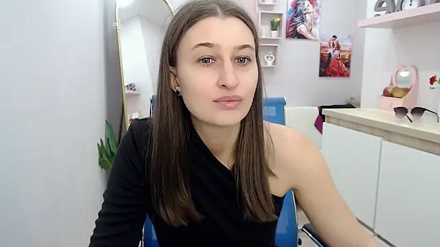 Snapshot of muriel_elvin chatting on 10/07/25, 08:37 muriel elvin online show from 10/07/25, 08:37