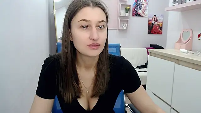 Snapshot of muriel_elvin chatting on 10/14/25, 08:15 muriel elvin online show from 10/14/25, 08:15