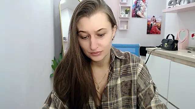 Snapshot of muriel_elvin chatting on 09/11/25, 05:18 muriel elvin online show from 09/11/25, 05:18