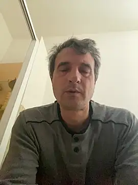 Snapshot of sasatimido chatting on 05/03/26, 06:40 sasatimido online show from 05/03/26, 06:40