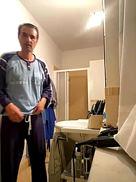 sasatimido online show from 10/13/25, 04:14