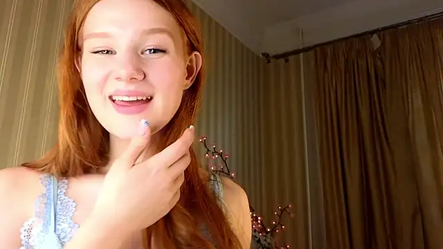 Juuulia  online show from 05/21/26, 02:47