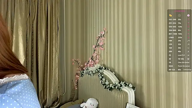 Juuulia  online show from 02/03/26, 01:49