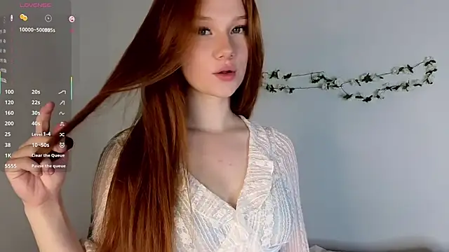 Snapshot of Juuulia_ chatting on 07/17/26, 02:36 Juuulia online show from 07/17/26, 02:36