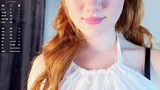 Snapshot of Juuulia_ chatting on 07/13/26, 02:16 Juuulia online show from 07/13/26, 02:16