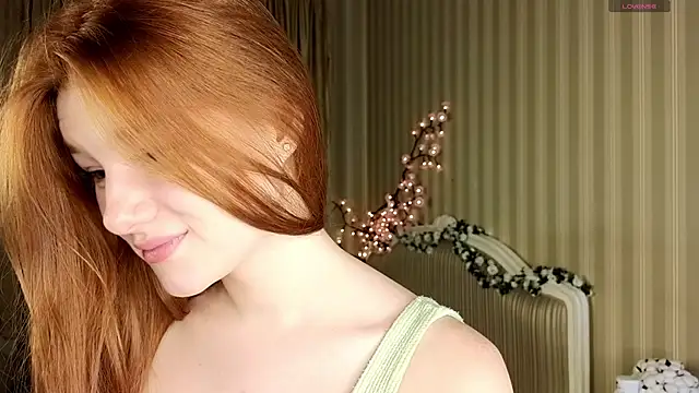 Juuulia  online show from 12/20/25, 01:03