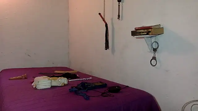 indomitaFox online show from 04/06/26, 03:57