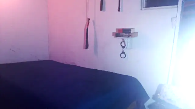 Snapshot of indomitaFox chatting on 02/08/26, 03:59 indomitaFox online show from 02/08/26, 03:59