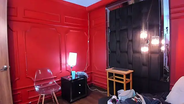 bellarivera  online show from 04/17/26, 07:06