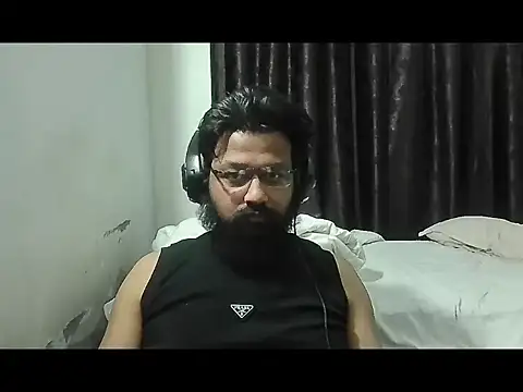 Dollseye online show from 04/10/26, 01:51