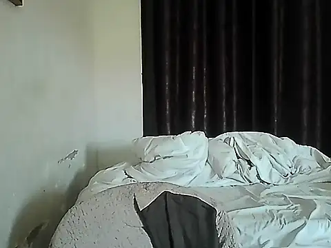 Dollseye online show from 04/12/26, 07:55