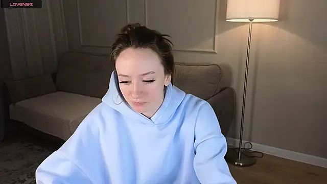 cutienaughtygirl online show from 05/10/26, 12:20