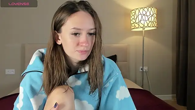 cutienaughtygirl online show from 09/28/25, 12:12