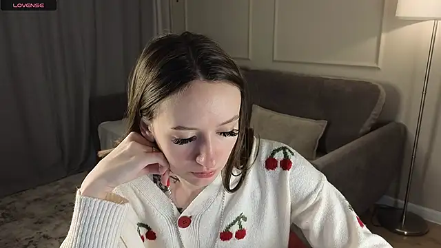 cutienaughtygirl online show from 11/24/25, 12:16