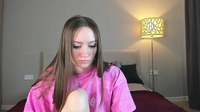 cutienaughtygirl online show from 04/12/26, 04:16