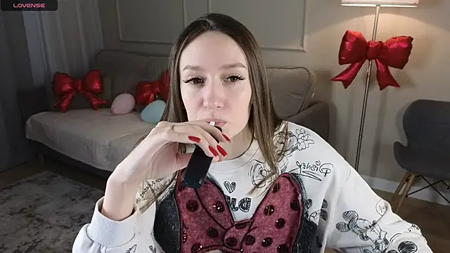 cutienaughtygirl online show from 02/24/26, 07:09