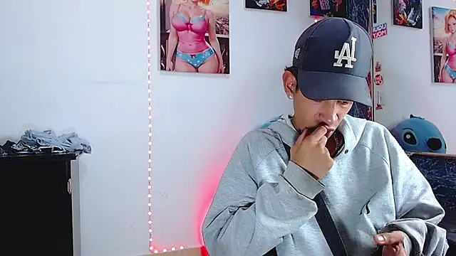 briamhoconor xh online show from 11/09/25, 12:25