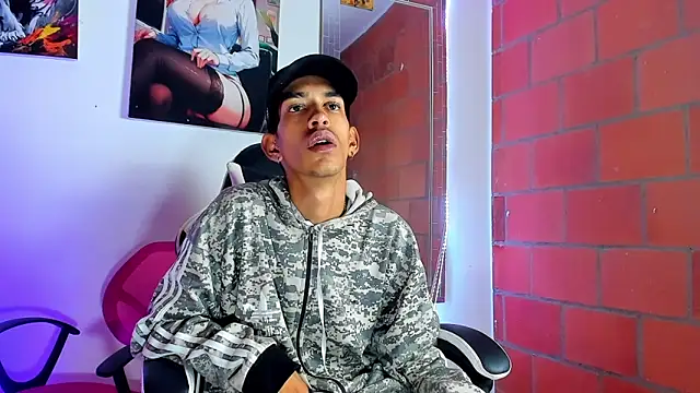 briamhoconor xh online show from 03/21/26, 05:19