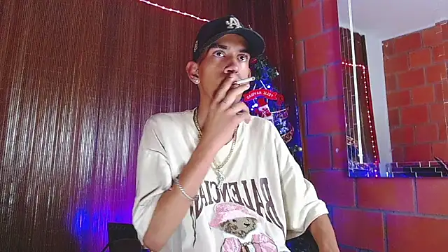 briamhoconor xh online show from 12/19/25, 05:10