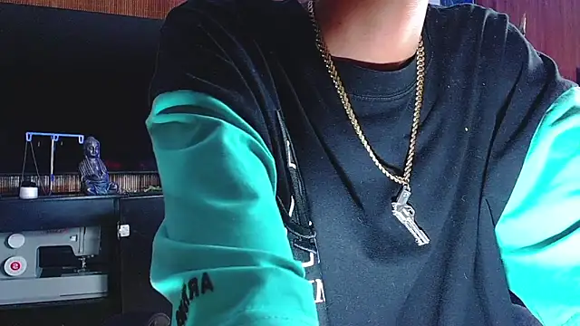 briamhoconor xh online show from 12/16/25, 07:01