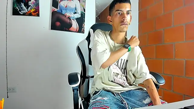 briamhoconor xh online show from 03/24/26, 05:40