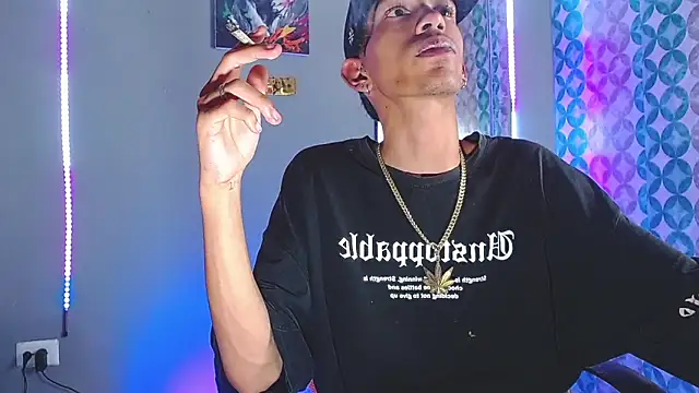 briamhoconor xh online show from 04/04/26, 04:19