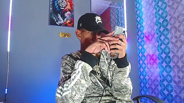 briamhoconor xh online show from 04/01/26, 04:14