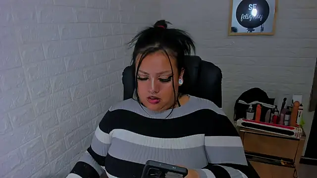 Arthemisa tay69 online show from 02/22/26, 04:04