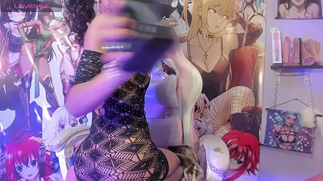 Kylie Moan online show from 10/18/25, 05:42