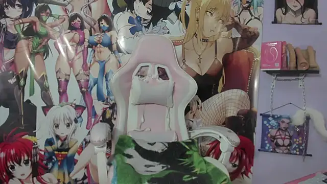 Kylie Moan online show from 10/14/25, 04:13