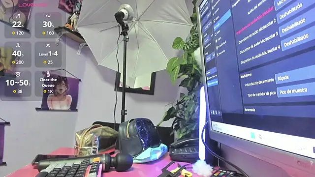 Kylie Moan online show from 11/08/25, 02:48