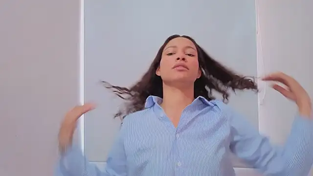 SofiaDelicia online show from 12/16/25, 05:06