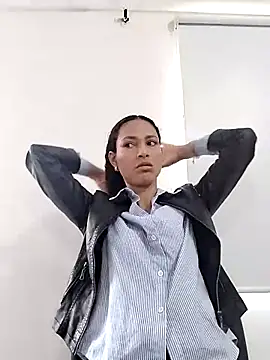 SofiaDelicia online show from 11/02/25, 02:44