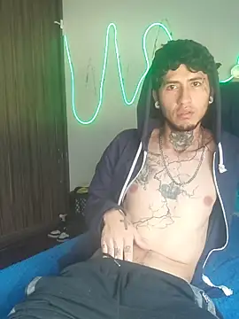 Tattoboy19cm online show from 10/12/25, 09:27