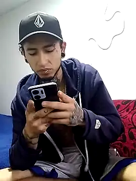 Tattoboy19cm online show from 02/15/26, 12:15