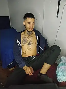 Tattoboy19cm online show from 03/03/26, 05:14