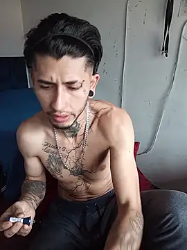 Tattoboy19cm online show from 03/07/26, 05:29