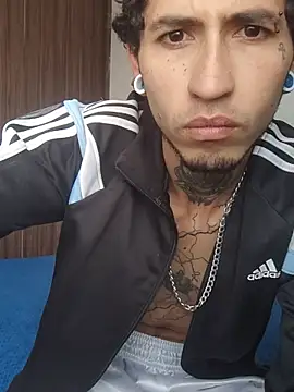 Tattoboy19cm online show from 11/23/25, 07:02