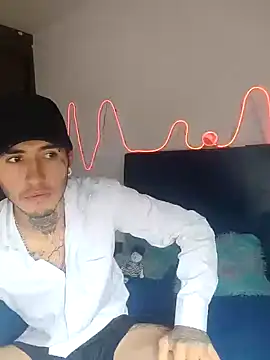 Tattoboy19cm online show from 09/30/25, 03:07