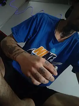 Tattoboy19cm online show from 12/19/25, 03:36